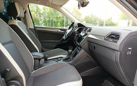 Volkswagen Tiguan II, 2020 год, 2 705 000 рублей, 13 фотография