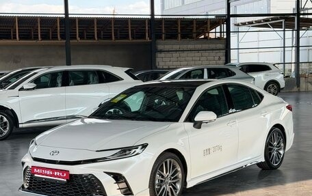 Toyota Camry, 2026 год, 2 820 000 рублей, 2 фотография