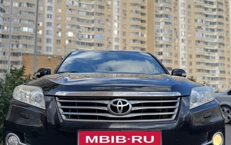 Toyota RAV4, 2011 год, 1 350 000 рублей, 2 фотография