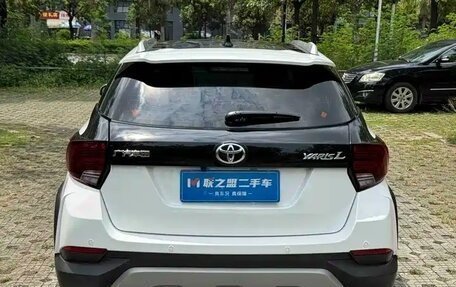 Toyota Yaris XP150 рестайлинг, 2021 год, 1 350 000 рублей, 8 фотография