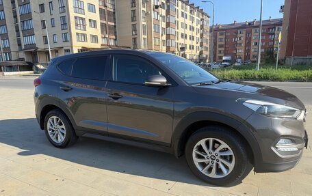 Hyundai Tucson III, 2016 год, 1 650 000 рублей, 2 фотография