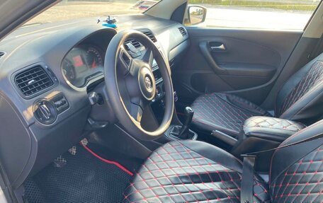 Volkswagen Polo VI (EU Market), 2012 год, 650 000 рублей, 4 фотография