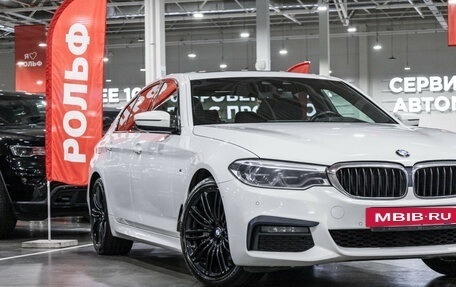 BMW 5 серия, 2018 год, 3 739 700 рублей, 6 фотография
