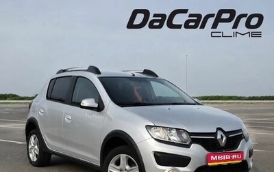 Renault Sandero II рестайлинг, 2015 год, 730 000 рублей, 1 фотография