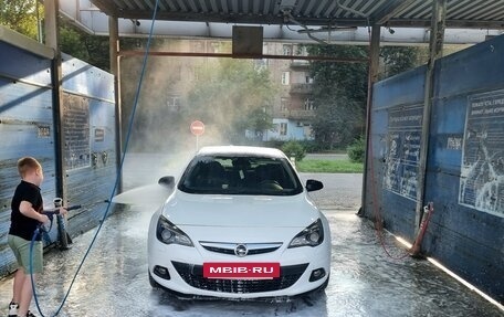Opel Astra J, 2014 год, 1 350 000 рублей, 2 фотография