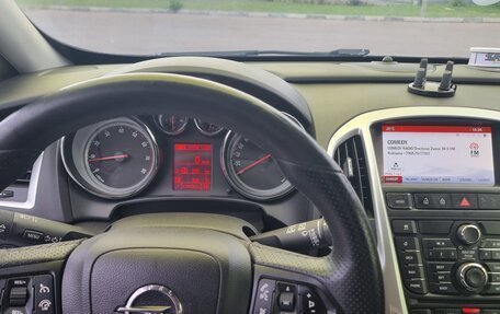 Opel Astra J, 2014 год, 1 350 000 рублей, 17 фотография