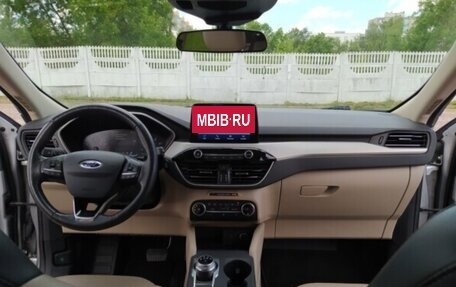 Ford Escape, 2019 год, 1 610 000 рублей, 8 фотография