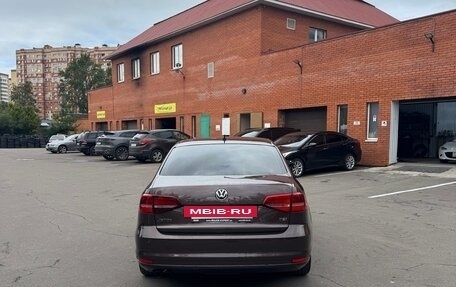 Volkswagen Jetta VI, 2015 год, 1 300 000 рублей, 3 фотография