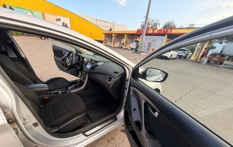 Hyundai Elantra V, 2015 год, 1 000 000 рублей, 14 фотография