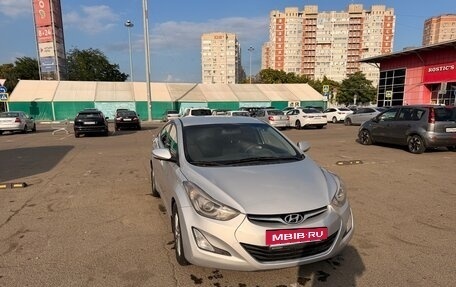 Hyundai Elantra V, 2015 год, 1 000 000 рублей, 6 фотография