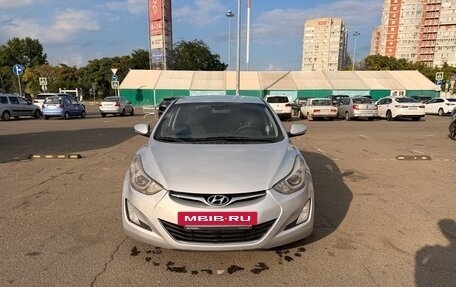 Hyundai Elantra V, 2015 год, 1 000 000 рублей, 5 фотография