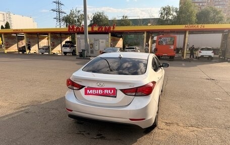 Hyundai Elantra V, 2015 год, 1 000 000 рублей, 7 фотография