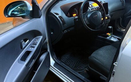 KIA cee'd I рестайлинг, 2009 год, 430 000 рублей, 13 фотография