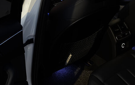 Audi A4, 2019 год, 2 200 000 рублей, 11 фотография