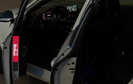 Audi A4, 2019 год, 2 200 000 рублей, 12 фотография