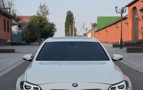 BMW M5, 2013 год, 3 300 000 рублей, 1 фотография
