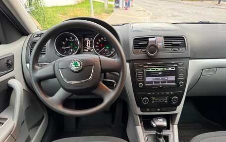 Skoda Yeti I рестайлинг, 2012 год, 1 400 000 рублей, 22 фотография