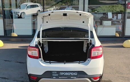 Renault Logan II, 2019 год, 920 000 рублей, 10 фотография
