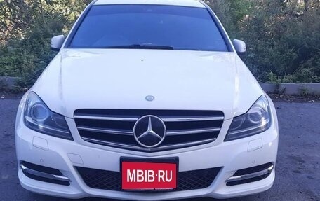 Mercedes-Benz C-Класс, 2013 год, 1 350 000 рублей, 1 фотография