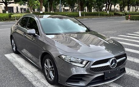 Mercedes-Benz A-Класс, 2022 год, 1 750 000 рублей, 4 фотография