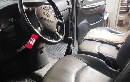Hyundai Starex I рестайлинг, 2007 год, 600 000 рублей, 7 фотография