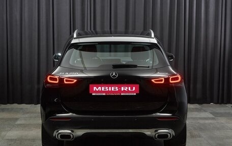 Mercedes-Benz GLA, 2020 год, 4 350 000 рублей, 5 фотография