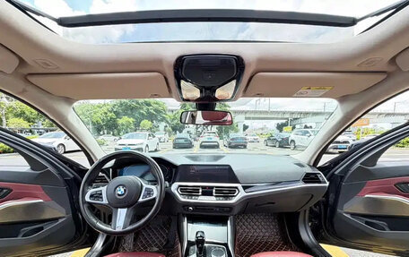 BMW 3 серия, 2022 год, 2 835 020 рублей, 15 фотография