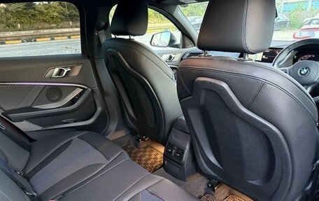 BMW 1 серия, 2022 год, 1 276 911 рублей, 13 фотография