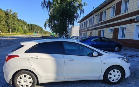 Hyundai i30 II рестайлинг, 2013 год, 785 000 рублей, 5 фотография