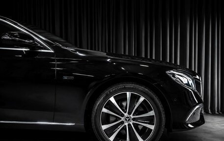 Mercedes-Benz E-Класс, 2019 год, 3 299 000 рублей, 6 фотография