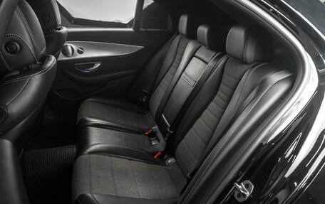 Mercedes-Benz E-Класс, 2019 год, 3 299 000 рублей, 17 фотография