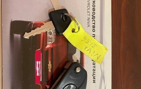 Chevrolet Niva I рестайлинг, 2013 год, 655 000 рублей, 28 фотография