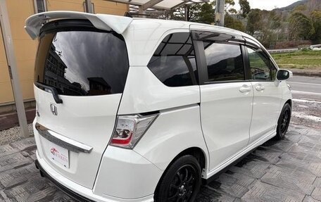 Honda Freed I, 2013 год, 780 000 рублей, 5 фотография
