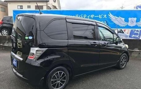 Honda Freed I, 2012 год, 770 000 рублей, 8 фотография