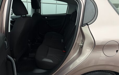 Peugeot 208 II, 2013 год, 597 000 рублей, 16 фотография