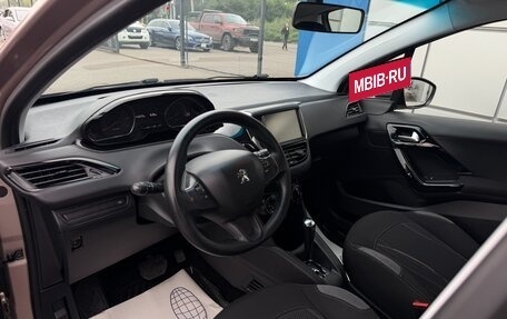 Peugeot 208 II, 2013 год, 597 000 рублей, 11 фотография