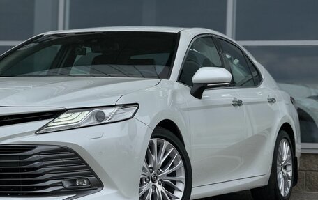Toyota Camry, 2019 год, 3 330 000 рублей, 7 фотография