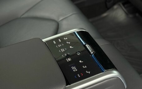 Toyota Camry, 2019 год, 3 330 000 рублей, 28 фотография