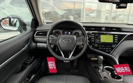 Toyota Camry, 2019 год, 3 330 000 рублей, 38 фотография