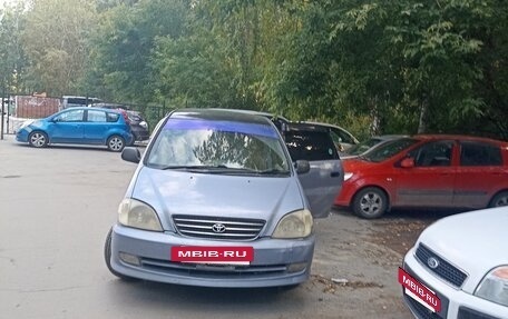Toyota Nadia, 2002 год, 310 000 рублей, 6 фотография