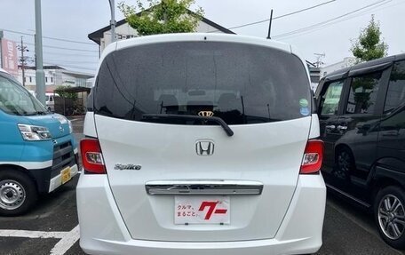 Honda Freed I, 2014 год, 780 000 рублей, 5 фотография