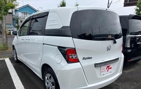 Honda Freed I, 2014 год, 780 000 рублей, 4 фотография
