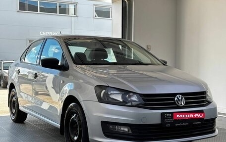 Volkswagen Polo VI (EU Market), 2018 год, 949 000 рублей, 3 фотография