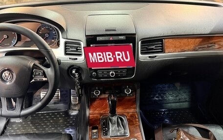 Volkswagen Touareg III, 2010 год, 1 950 000 рублей, 18 фотография