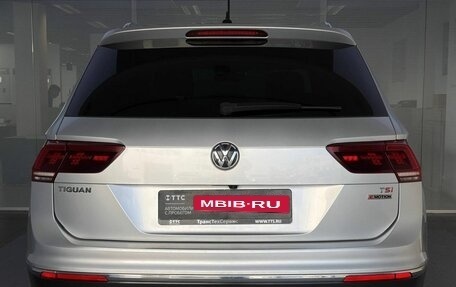 Volkswagen Tiguan II, 2017 год, 2 549 000 рублей, 7 фотография