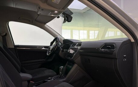 Volkswagen Tiguan II, 2017 год, 2 549 000 рублей, 13 фотография