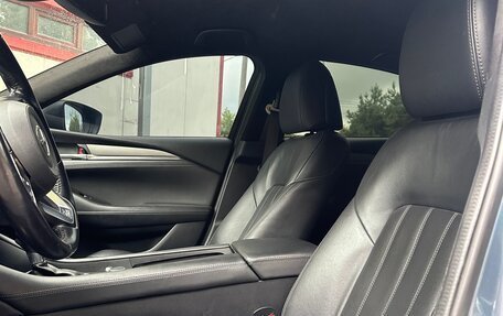 Mazda 6, 2018 год, 1 900 000 рублей, 11 фотография