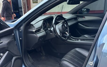 Mazda 6, 2018 год, 1 900 000 рублей, 10 фотография