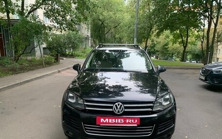 Volkswagen Touareg III, 2010 год, 1 500 000 рублей, 2 фотография