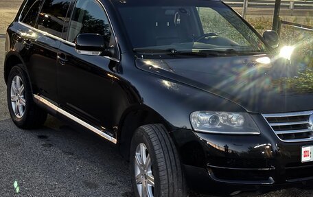Volkswagen Touareg III, 2006 год, 700 000 рублей, 2 фотография